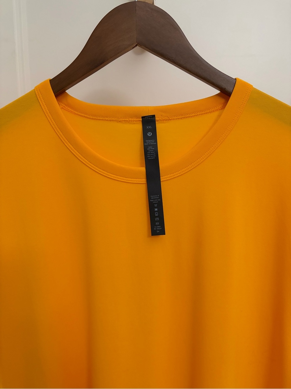 lululemon athletica Fundamental Pima cotton blend Men's Tee - Orange